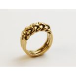 A Victorian 18ct gold plait design ring, dated Birmingham 1895, ring size K, weight 9.0gms