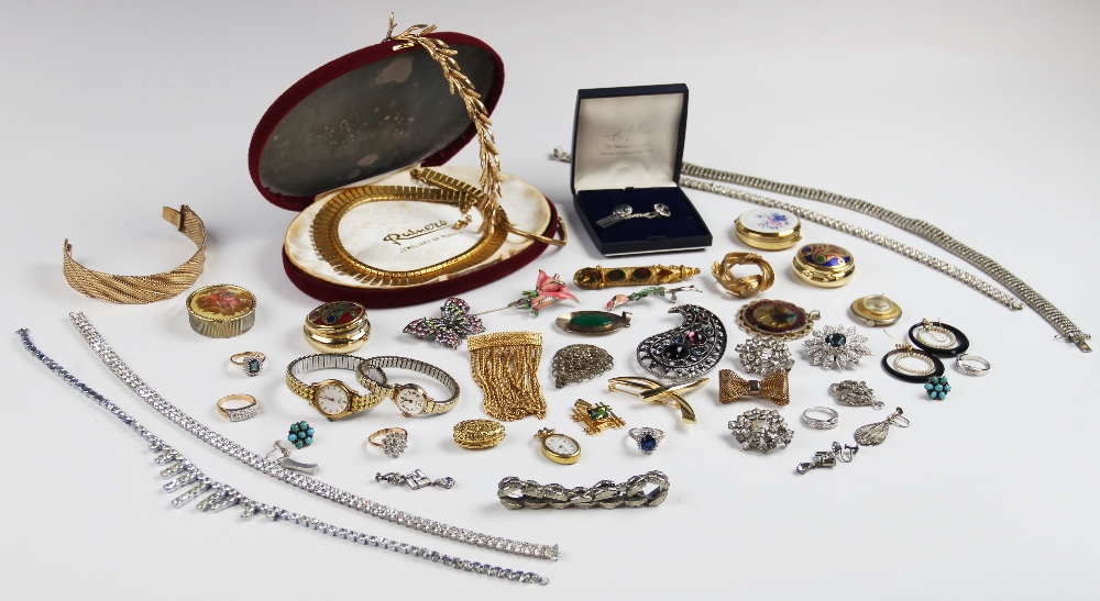 A large quantity of vintage and modern costume jewellery, to include dress rings, stud earrings,