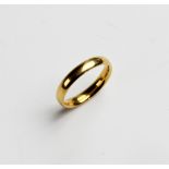 A 22ct gold wedding band, ring size M, weight 4.5gms