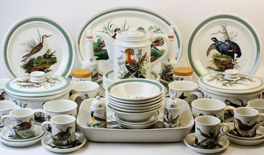 A Portmeirion dinner service in the 'Birds of Britain' pattern after E Donovan, designed by Susan - Image 2 of 5