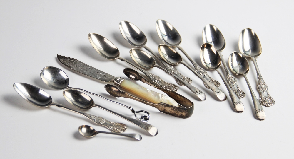 Six Scottish silver Kings pattern Victorian teaspoons by W Jenkins, Glasgow 1874, each 14cm long, - Bild 2 aus 2