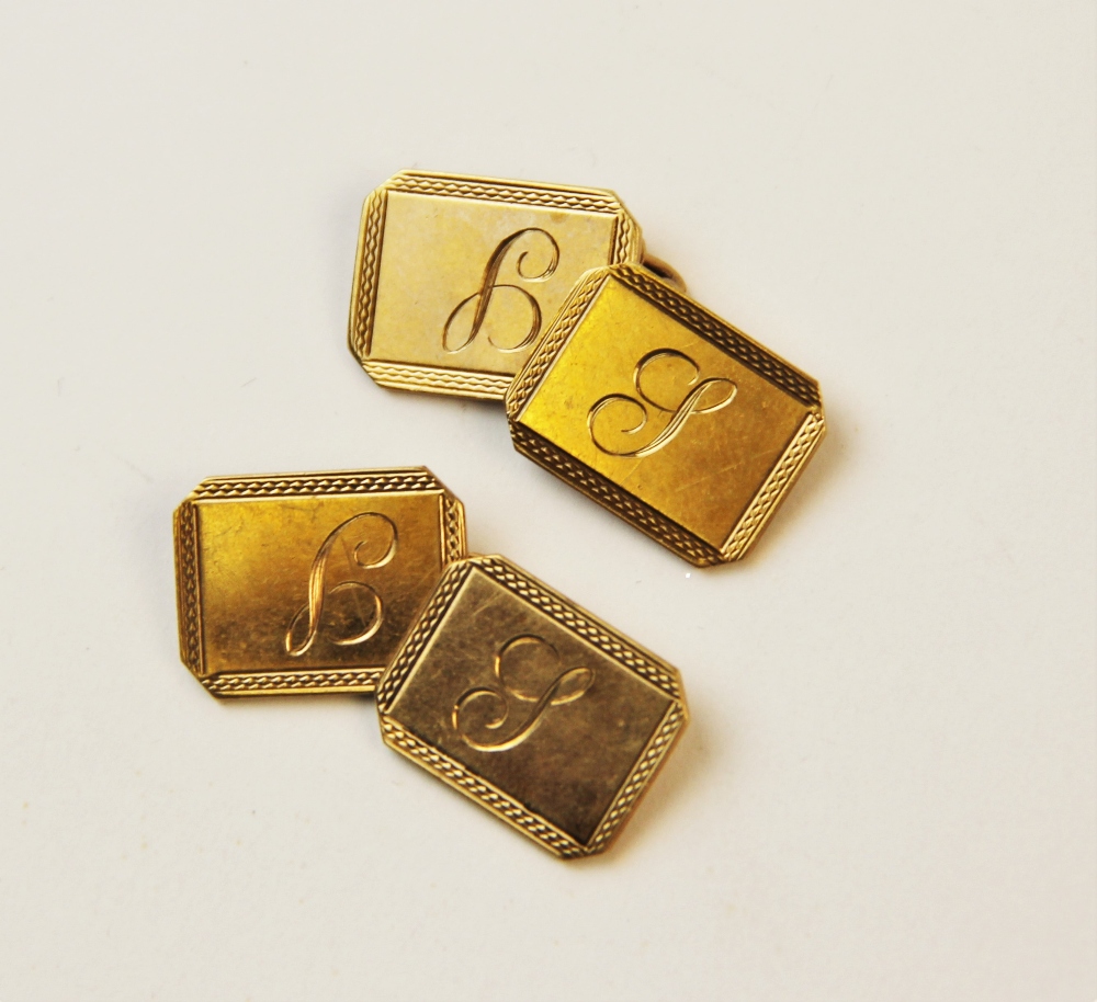 A pair of 9ct gold cufflinks, each of rectangular form with truncated corners, engine turned - Image 2 of 3