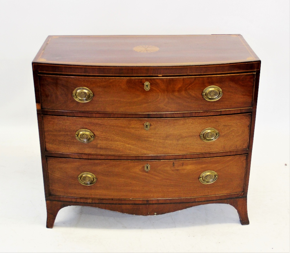 A George III mahogany bow front chest of drawers, the top centred with an inlaid satinwood fan - Image 2 of 2