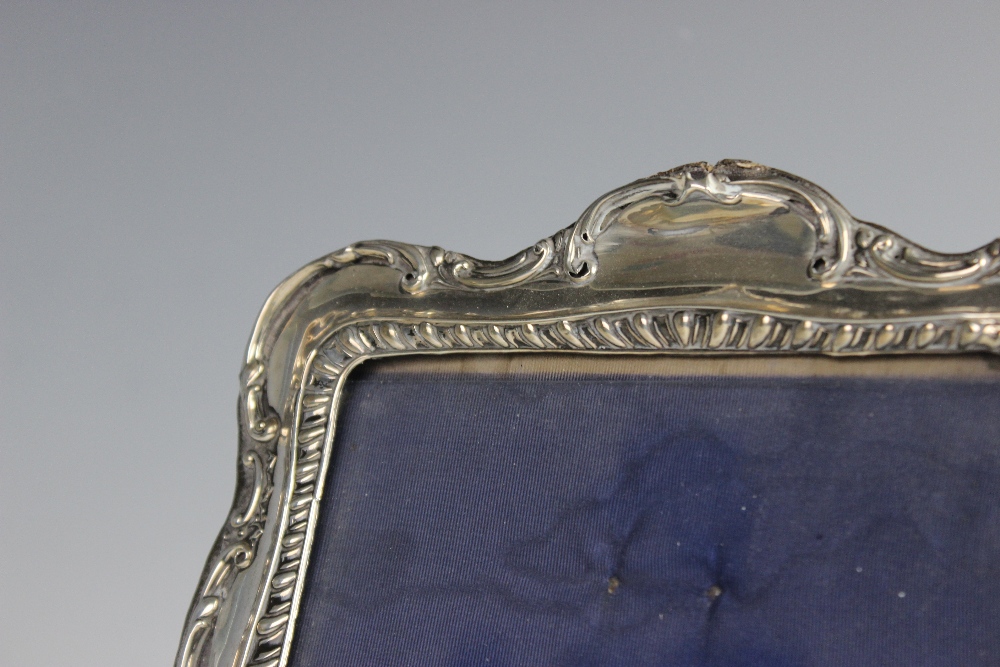 An Edwardian silver mounted photograph frame, Birmingham 1909 (maker's marks worn), of rectangular - Image 2 of 2