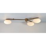 ANGELO LELLI (Attr.le) Prod. Arredo Luce, Italia 1960 Lampada a soffitto, mod. "3 Lune". Ottone e