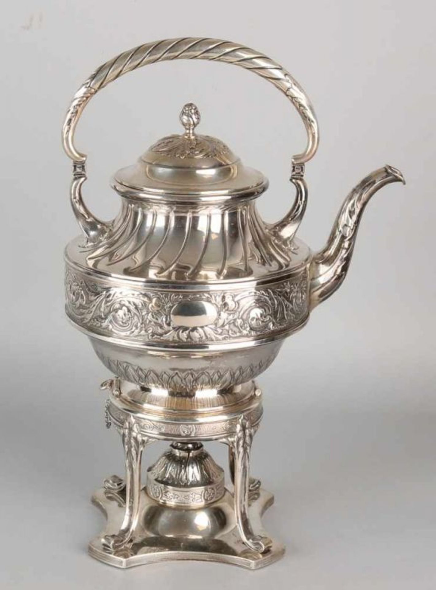 Beautiful silver urn, 830/000, with boiler and burner Comfoor. Historicism, decorated with - Image 3 of 3