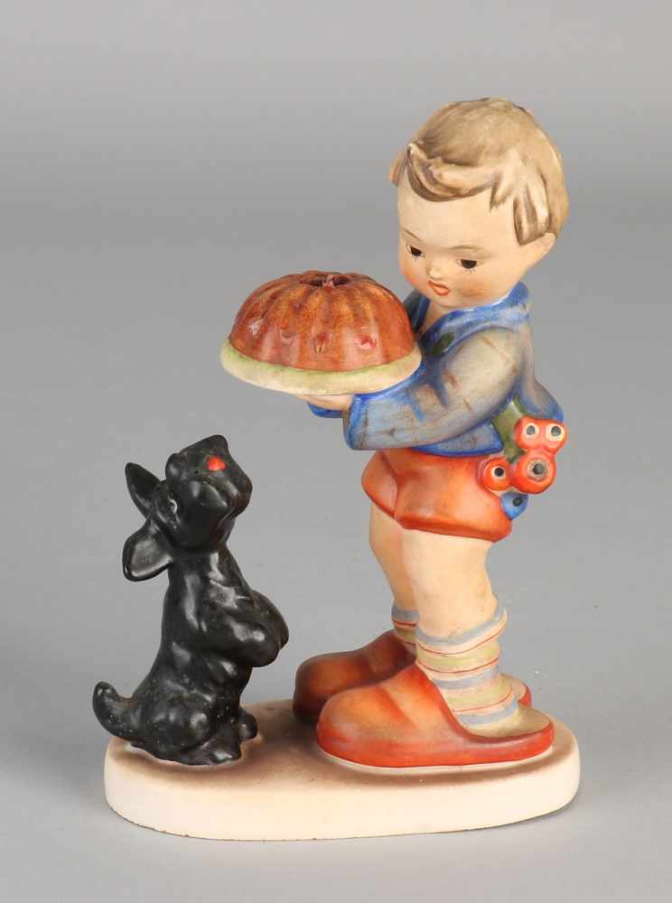 Old German ceramics Hummel figure. Boy with cake and dog. 1935 - 1945. Nr. 87. Dimensions: H 14.5