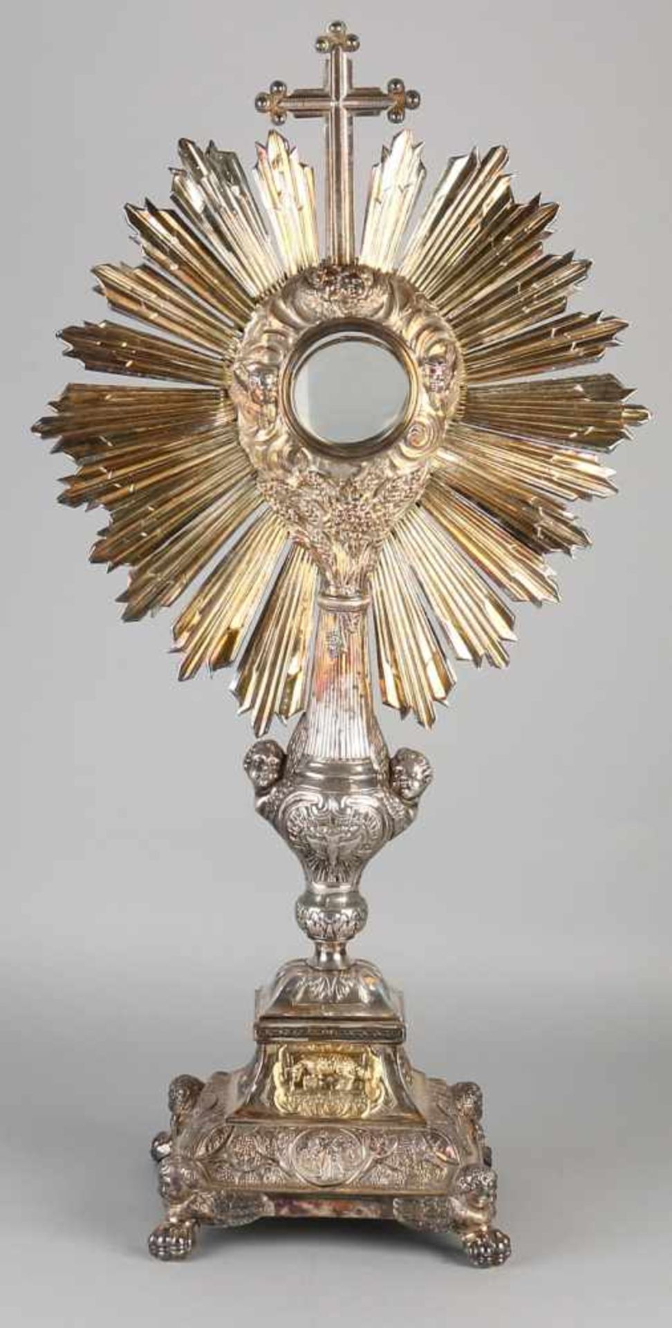 Unique silver monstrance, 950/000, Baroque, decorated with a seeing eye, cherubs, acanthus leaves