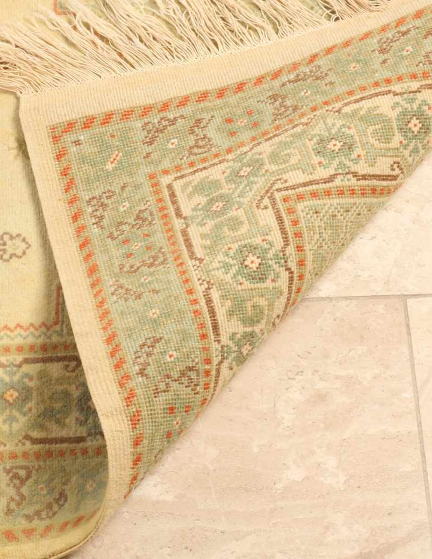Persian rug. Cream-green. Size: 138 x 74 cm. In good condition. - Bild 3 aus 3