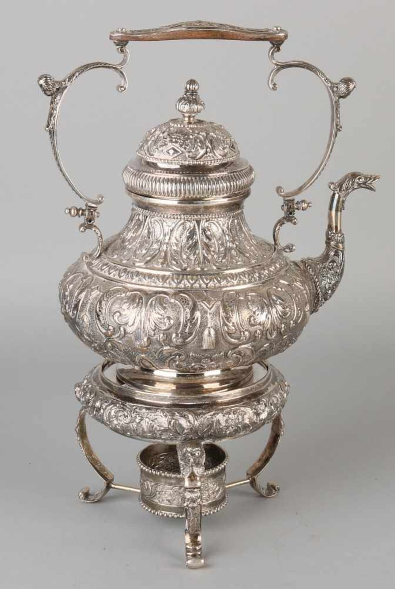 Beautiful silver can Comfoor, 833/000. Can richly decorated with acanthus leaves, knerrenrand, - Bild 2 aus 2