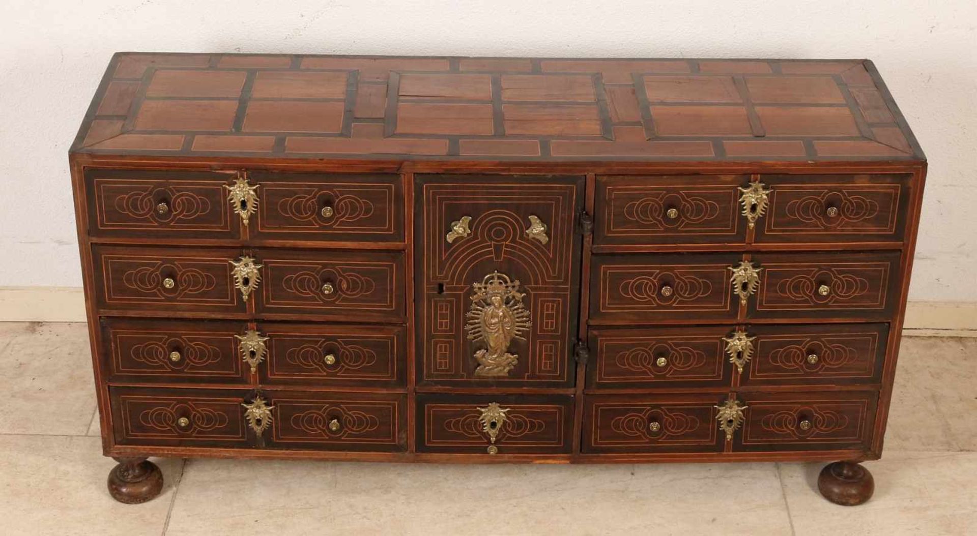 Rare Spanish / Italian? Renaissance Travel cabinet with many drawers behind the door. "Cabinet de - Bild 2 aus 3