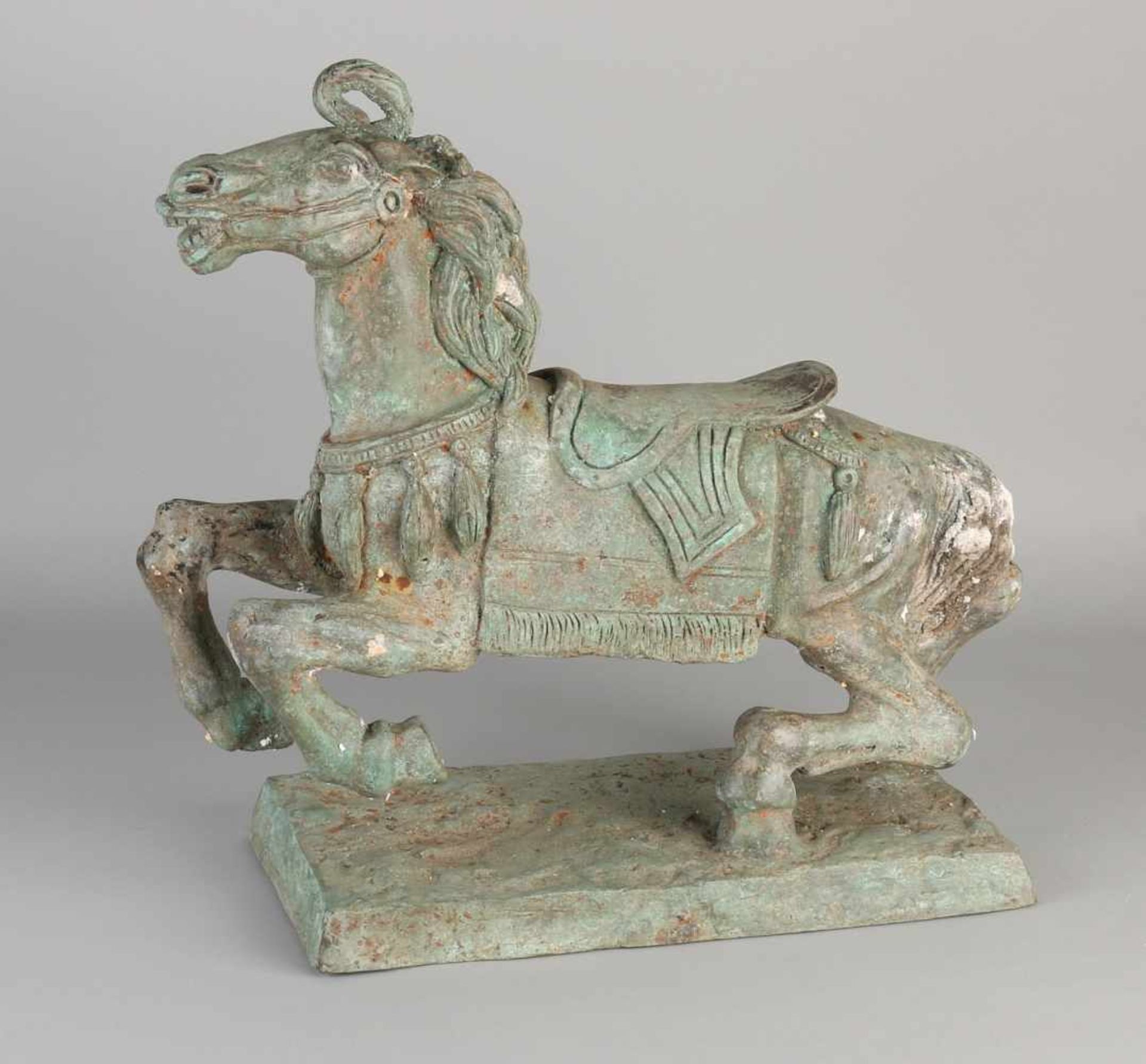 Chinese cast bronze horse in Tang Dynasty style. 20th century. Size: 36 x 40 x 15 cm. In good