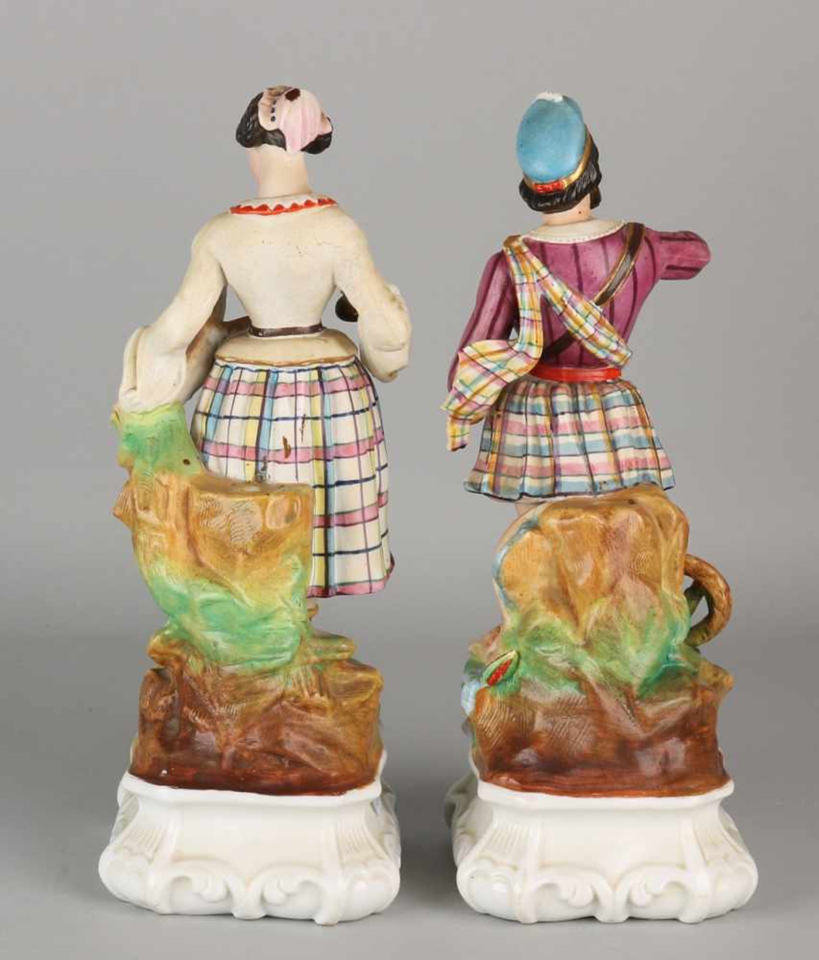 Two 19th century English bisquit porcelain figures. One hand missing. Deer leg missing. Size: 27- - Image 2 of 3