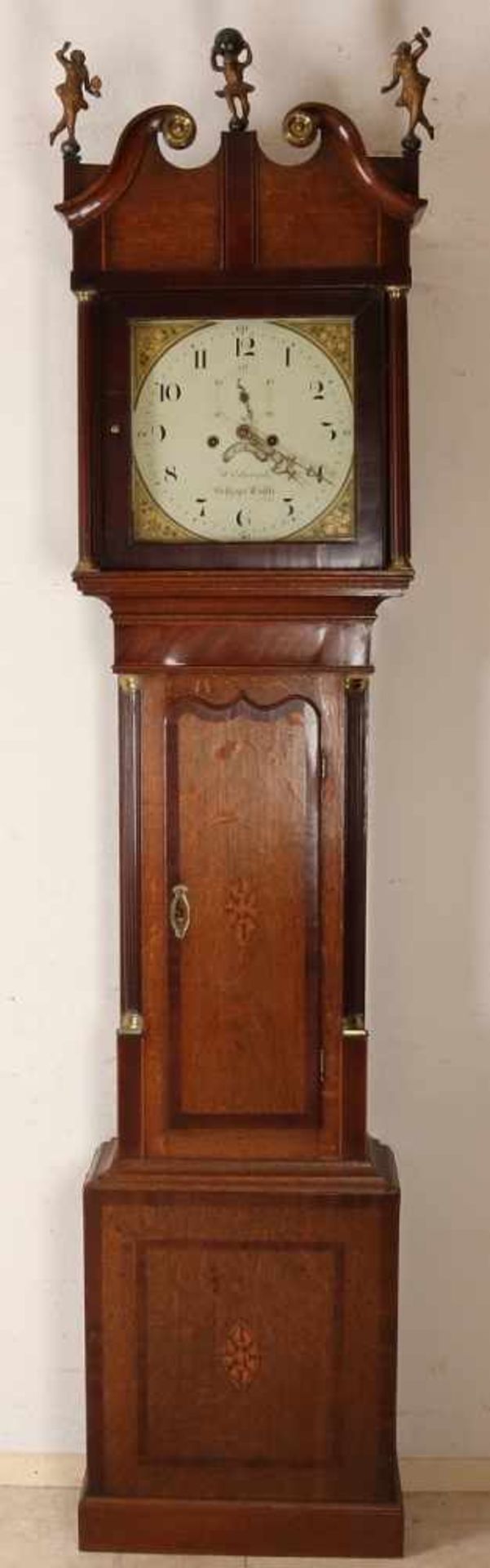 Antique English grandfather clock with oak / mahogany clock case. Circa 1800. Eight day clockwork,