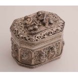 Spezielle orientalische Silberbox, BWG, achteckig, wunderschön ausgearbeitet und mit verschiedenen