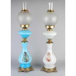 Zwei große alte französische Paraffinglas-Paraffinlampen mit Napoleon und Frauenporträt. 20.