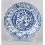 Chinesisches Porzellan-Wanli-Gericht aus dem 17. Jahrhundert mit Flügeln / Heuschrecken-Dekor.