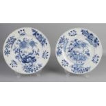 Zwei große chinesische Porzellanschalen aus dem 18. Jahrhundert, Kang Xi, mit Gartendekor und
