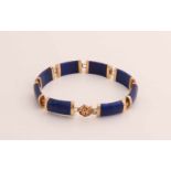 Lapislazuli-Armband mit Gelbgoldverschluss und Gliederelementen, 585/000. Armband mit 8 rechteckigen