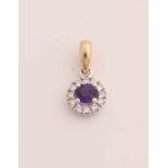 Eleganter Rosettenanhänger aus feinem Gold, 585/000, mit Amethyst und Diamant. Runder