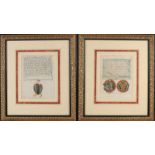 Zwei handkolorierte Stiche aus dem 18. Jahrhundert mit lateinischen Texten und Waffen. Cera Fusa,