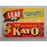 Zwei Blechwerbetafeln. 60er Jahre. Kayo Schokolade + Blatt grüne Minze. In unrestauriertem
