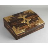 Seltene antike Coromandel-Holzschreibkiste mit religiös vergoldeten Messingbeschlägen und