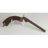 Antike gravierte Waffe mit achteckigem Lauf. Um 1800. Schöne Patina. Größe: L 34 cm. In gutem