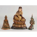 Drei antike orientalisch / chinesische Tempelbuddha-Figuren. Einmal vergoldeter holzgeschnitzter
