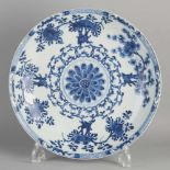 Große chinesische Porzellanschale Kang Xi aus dem 17. - 18. Jahrhundert mit Elorade-Dekoration und
