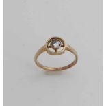 Gelbgoldring, 585/000, mit Diamant. Ring mit einem Kreis mit einem Diamanten im Rosenschliff in