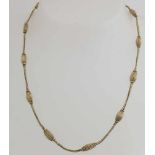 Gelbgold-Halskette, 585/000. Halskette aus einem Allegro-Glied, verziert mit 12 ovalen Goldkugeln