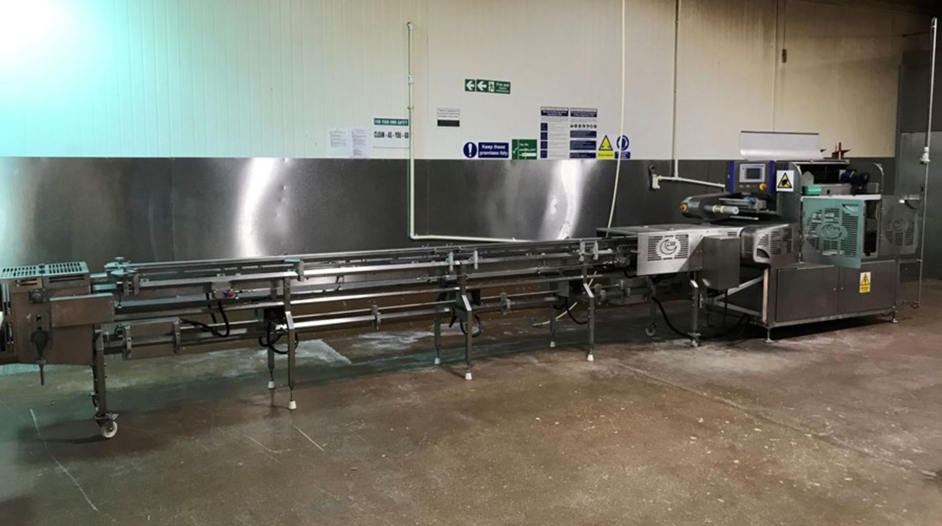 ***LOW RESERVE WORKING CONDITION*** PA VISION 400 INLINE TRAY SEALER - Image 2 of 19