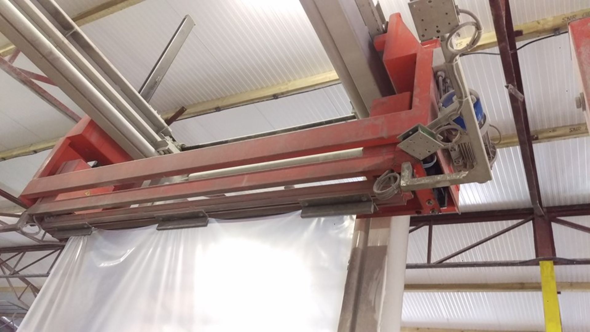 AUTOMATIC PALLET WRAPPING STATION WITH CONVEYORS - Image 14 of 18