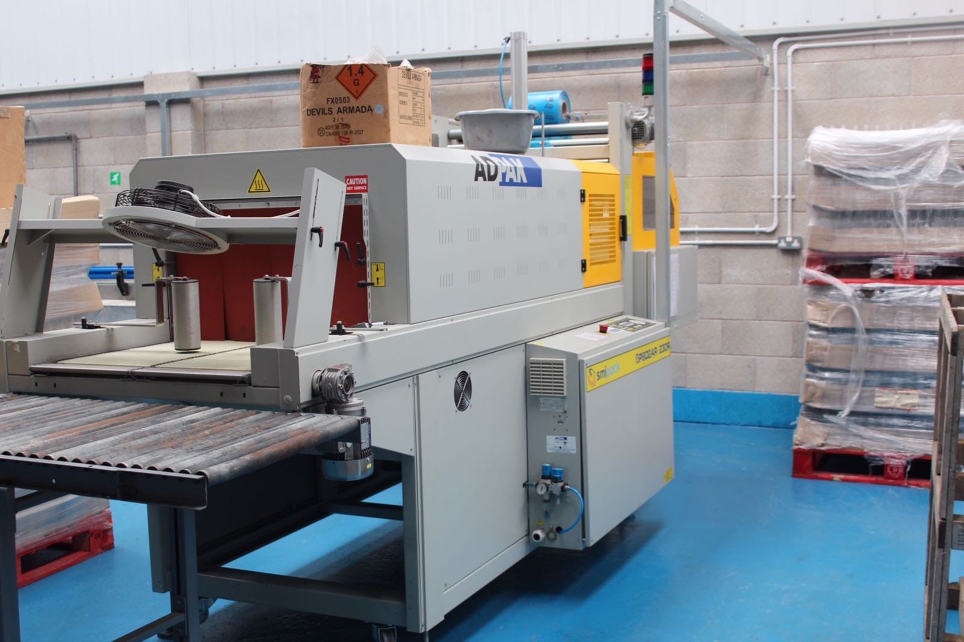 ADPAK SMIPACK AUTOMATIC SLEEVE WRAPPING MACHINE - Image 2 of 2