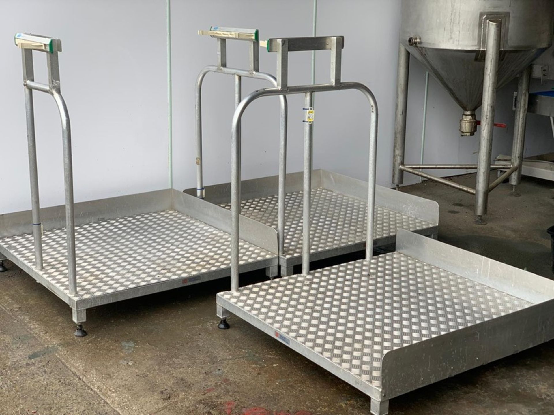 3 x STAINLESS STEEL PLATFORMS