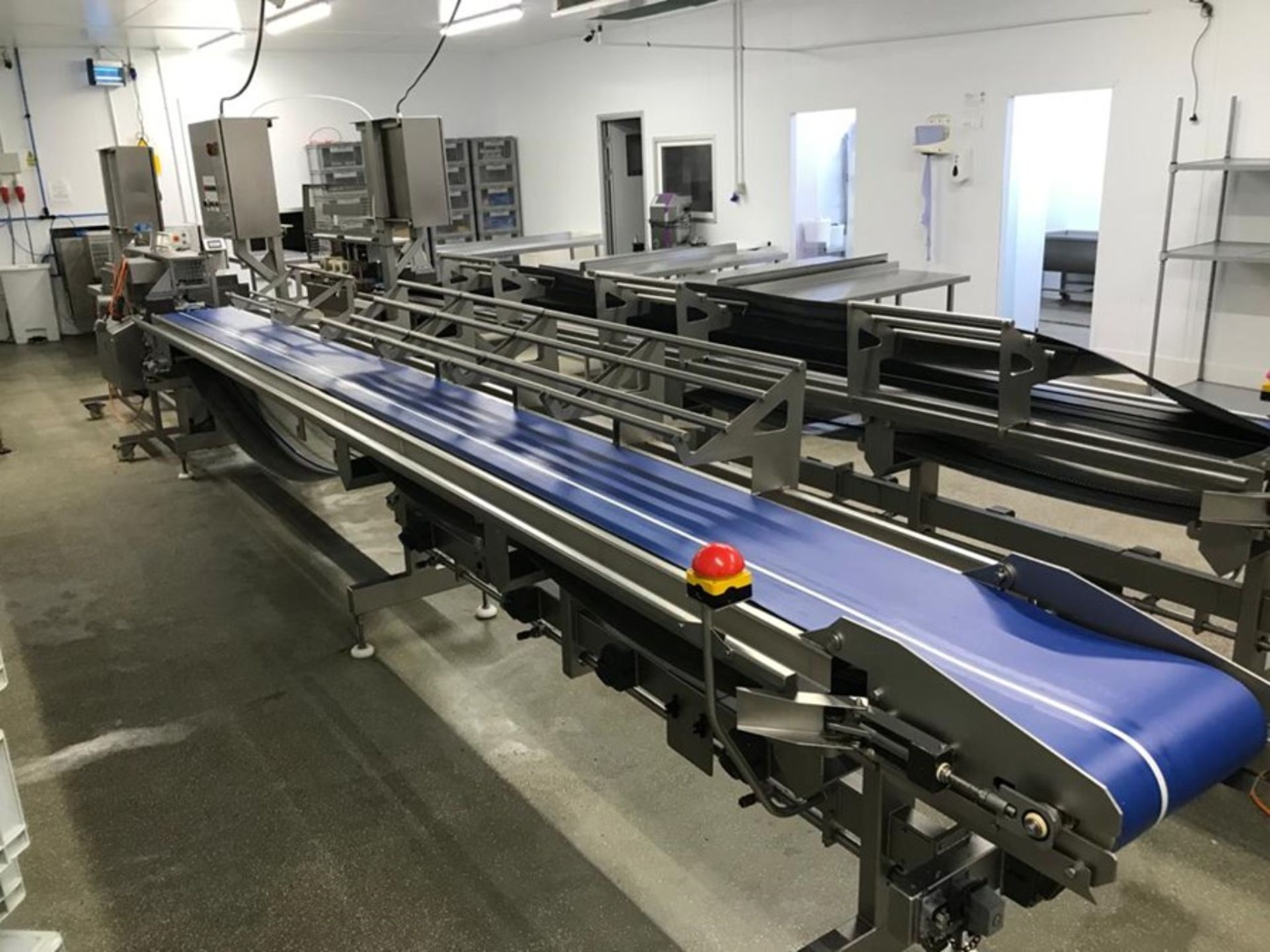 AFT SANDWICH CONVEYOR