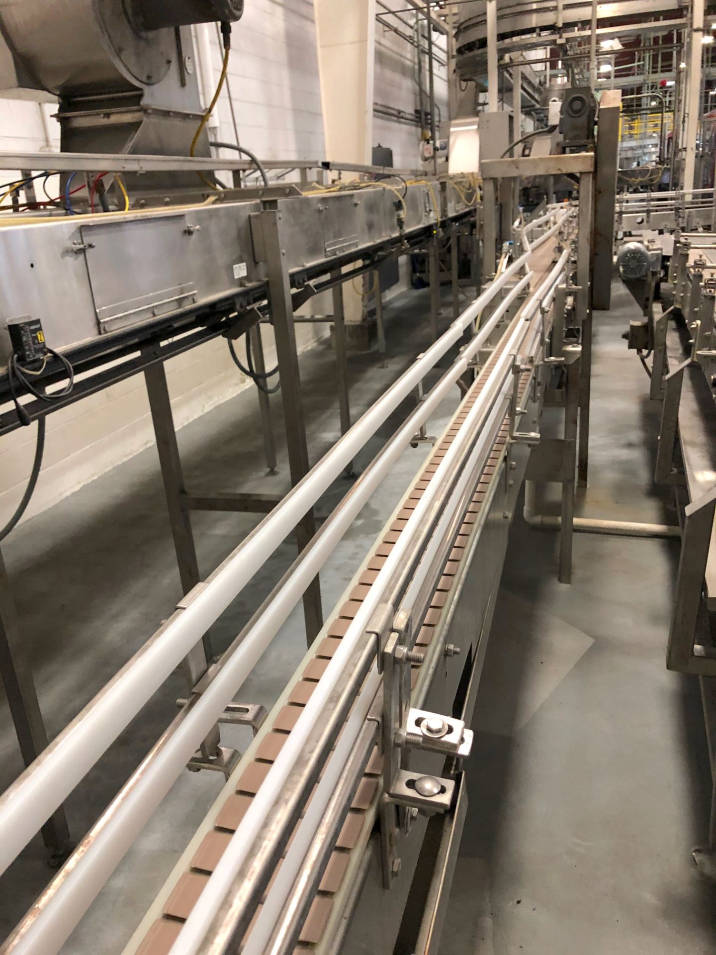 Discharge Bottle Conveyor from Filler - Image 8 of 14