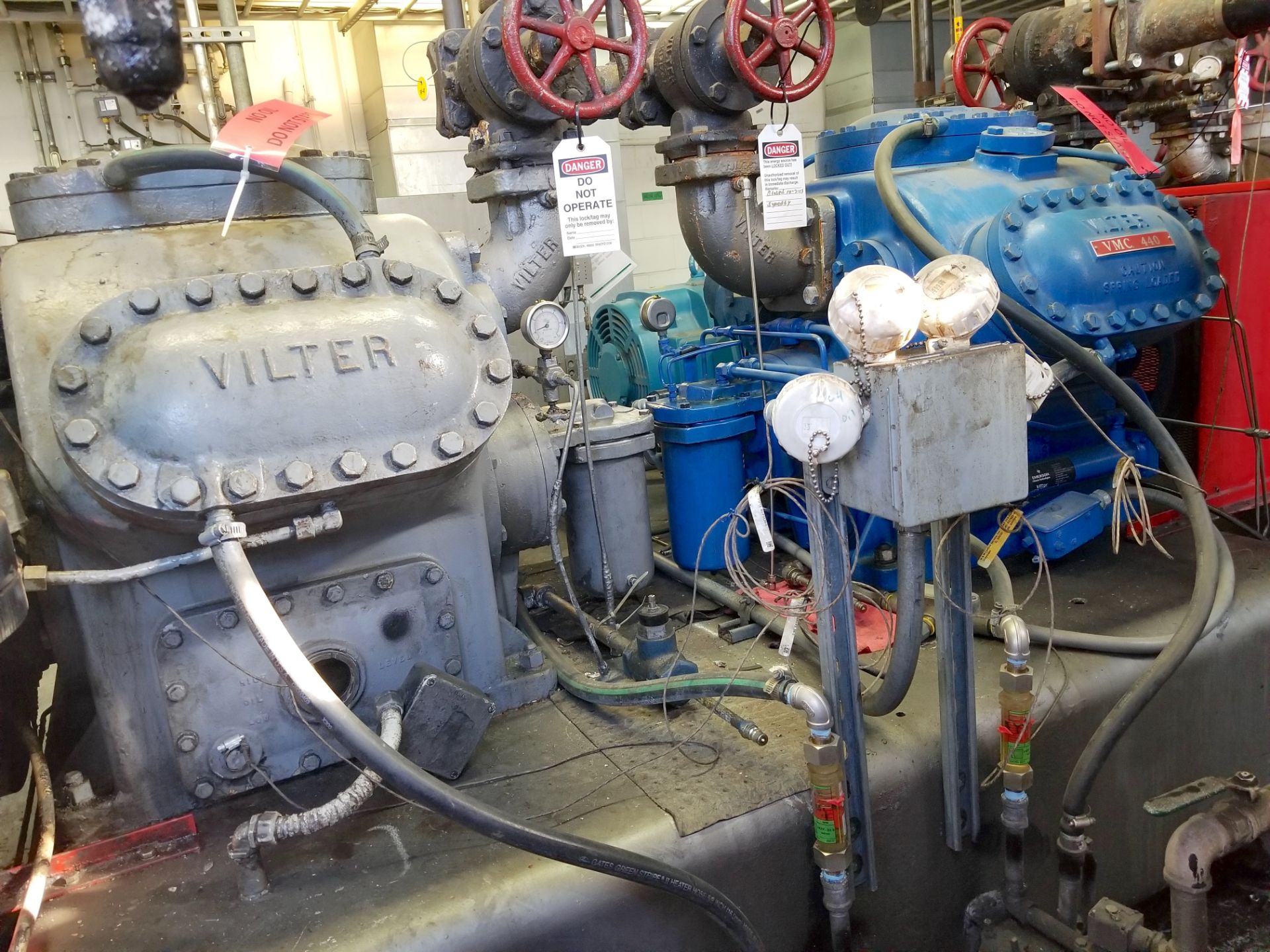 Twin Vilter 446 Ammonia Compressors - Image 6 of 11