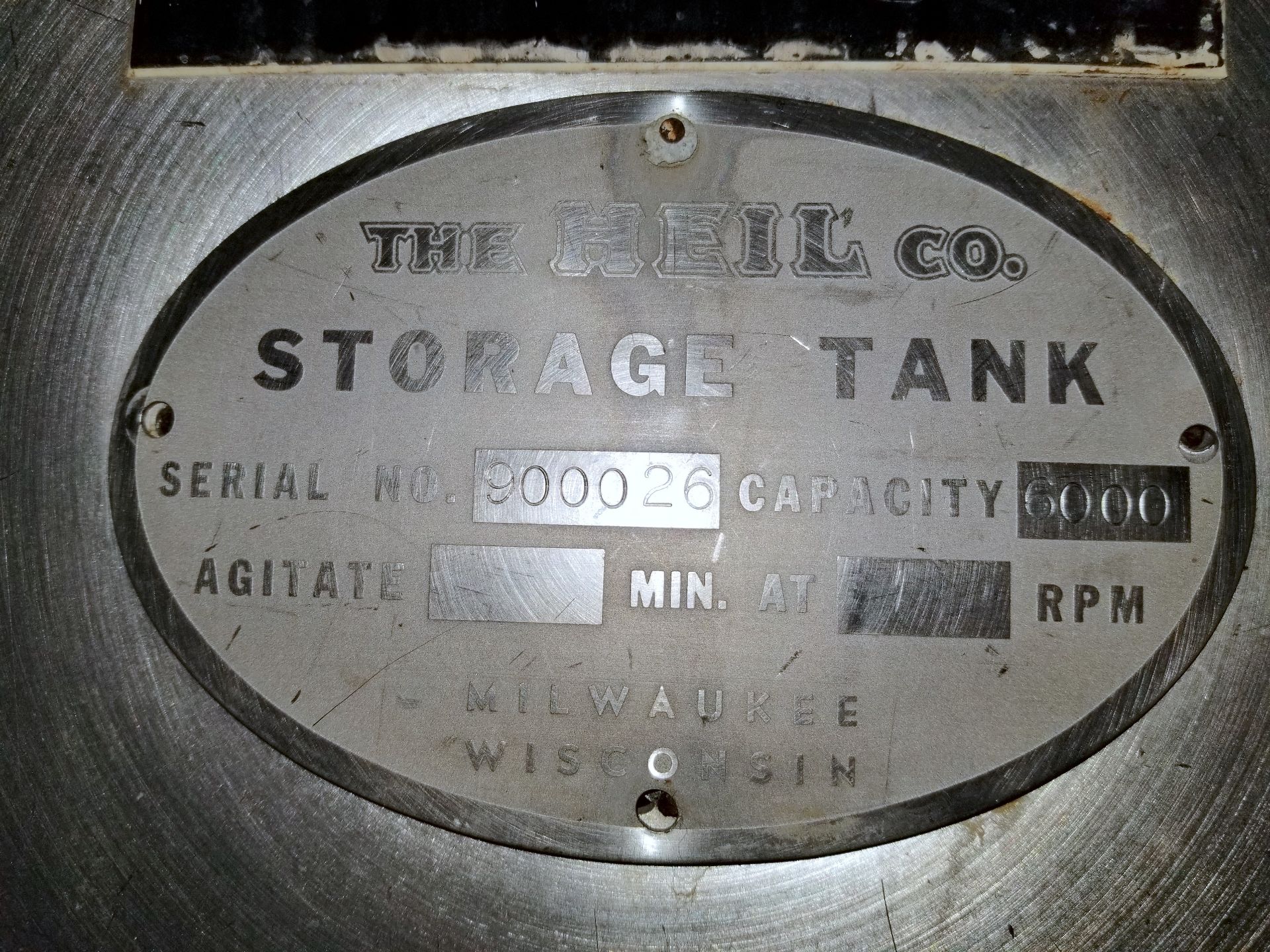 Heil Co 6000 Gallon insulated Horizontal Tank - Image 3 of 7