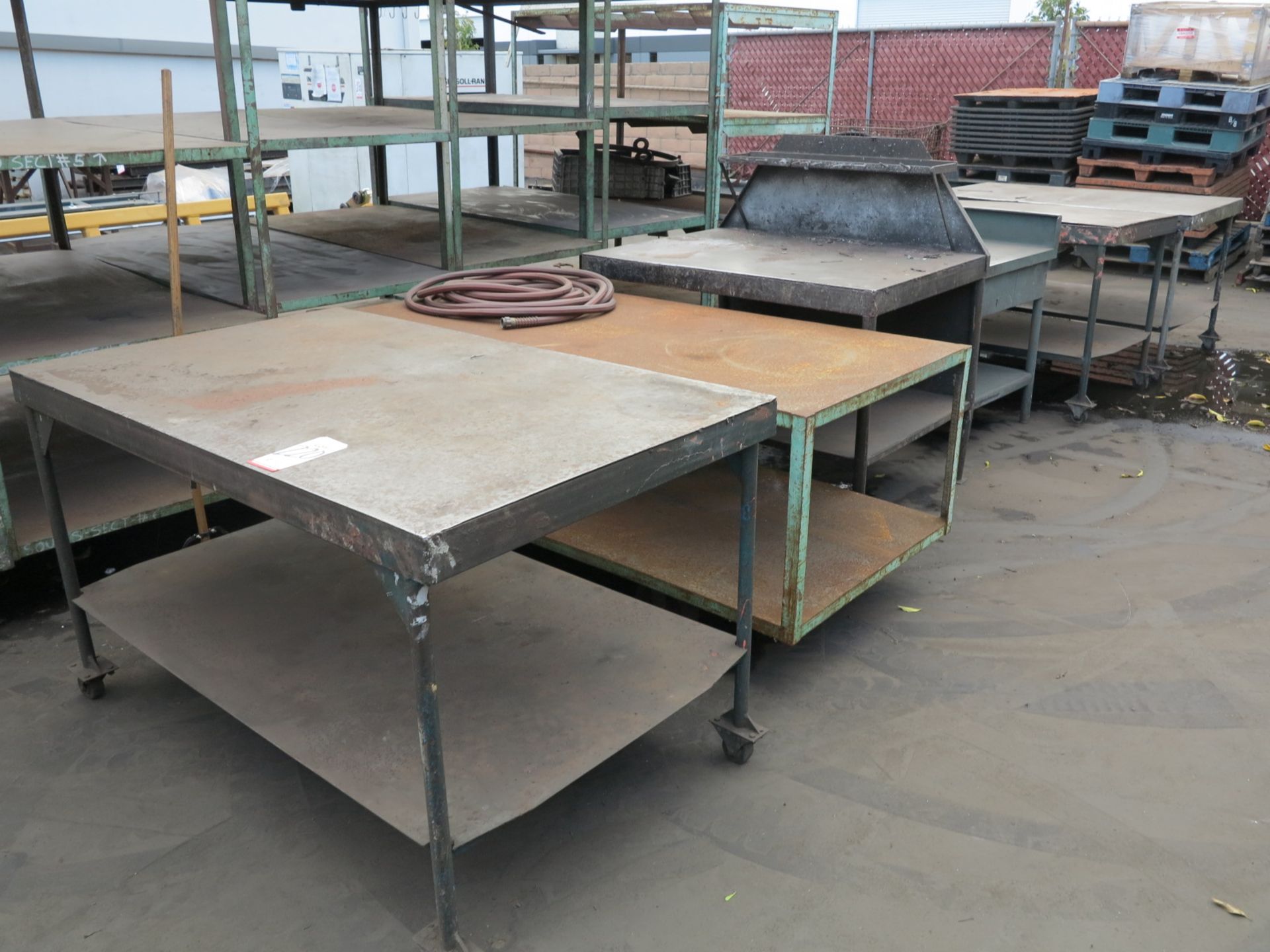 LOT - (4) STEEL SHOP CARTS AND (2) STEEL BENCHES