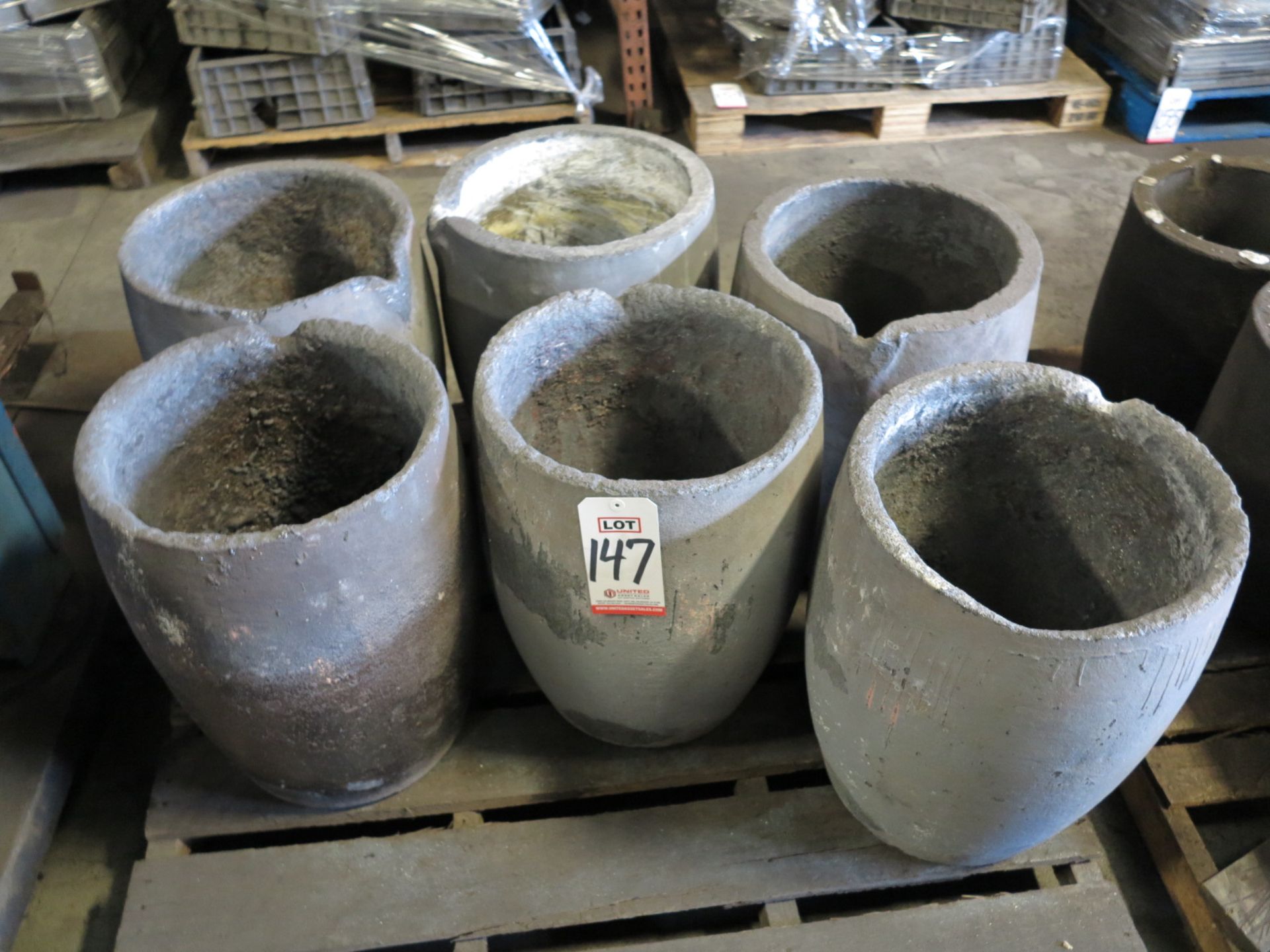 LOT - (6) CRUCIBLES