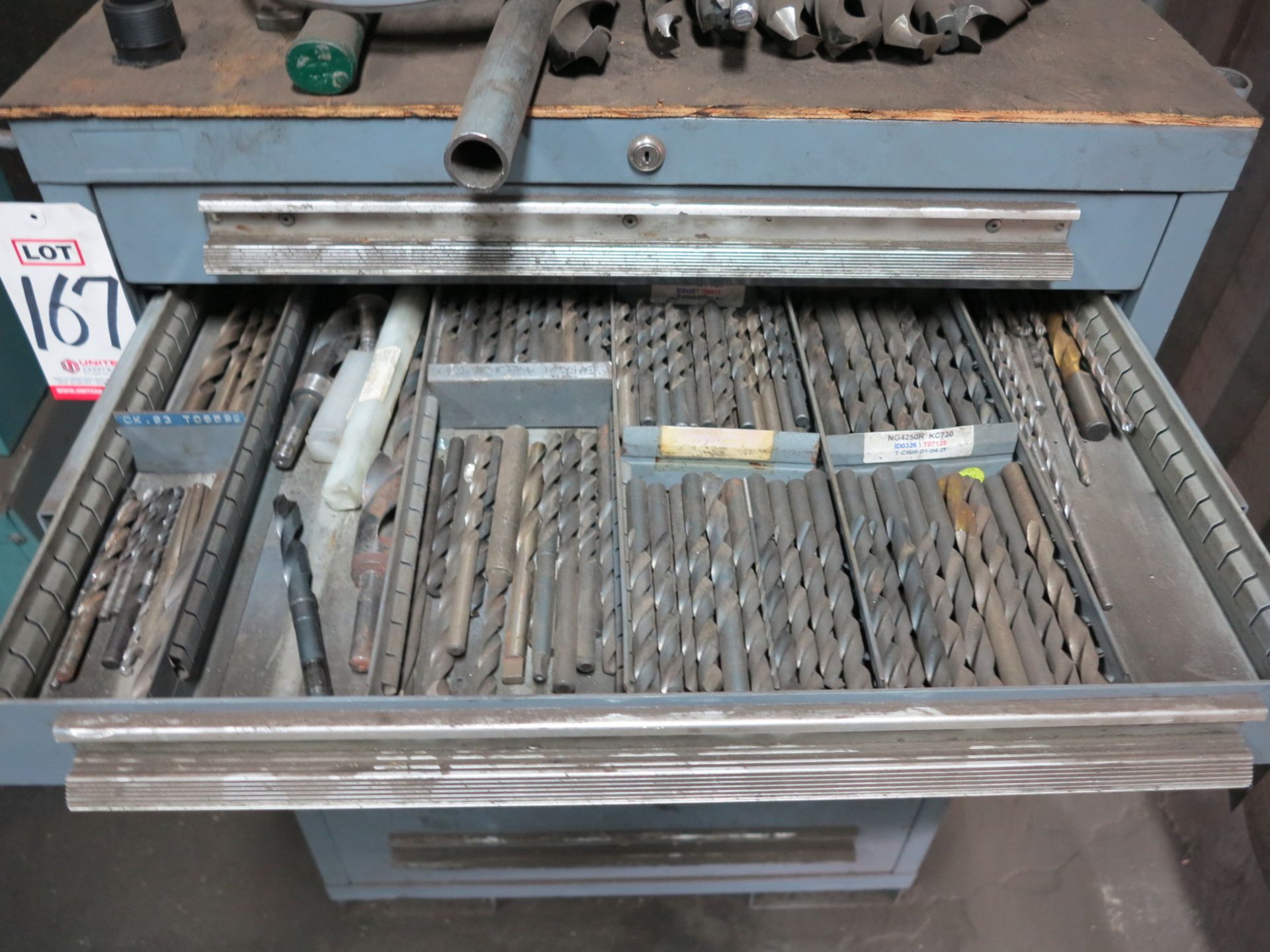 LOT - 7-DRAWER TOOL CABINET FULL OF MORRIS TAPER DRILLS, INCLUDES SMALL TOOL BOX ON TOP - Image 3 of 7