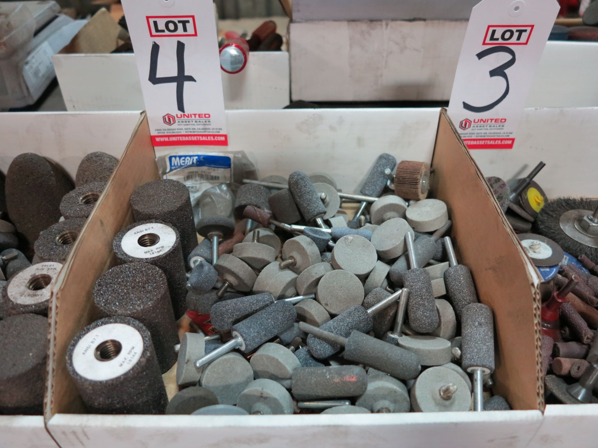 LOT - ABRASIVE GRINDING STONES