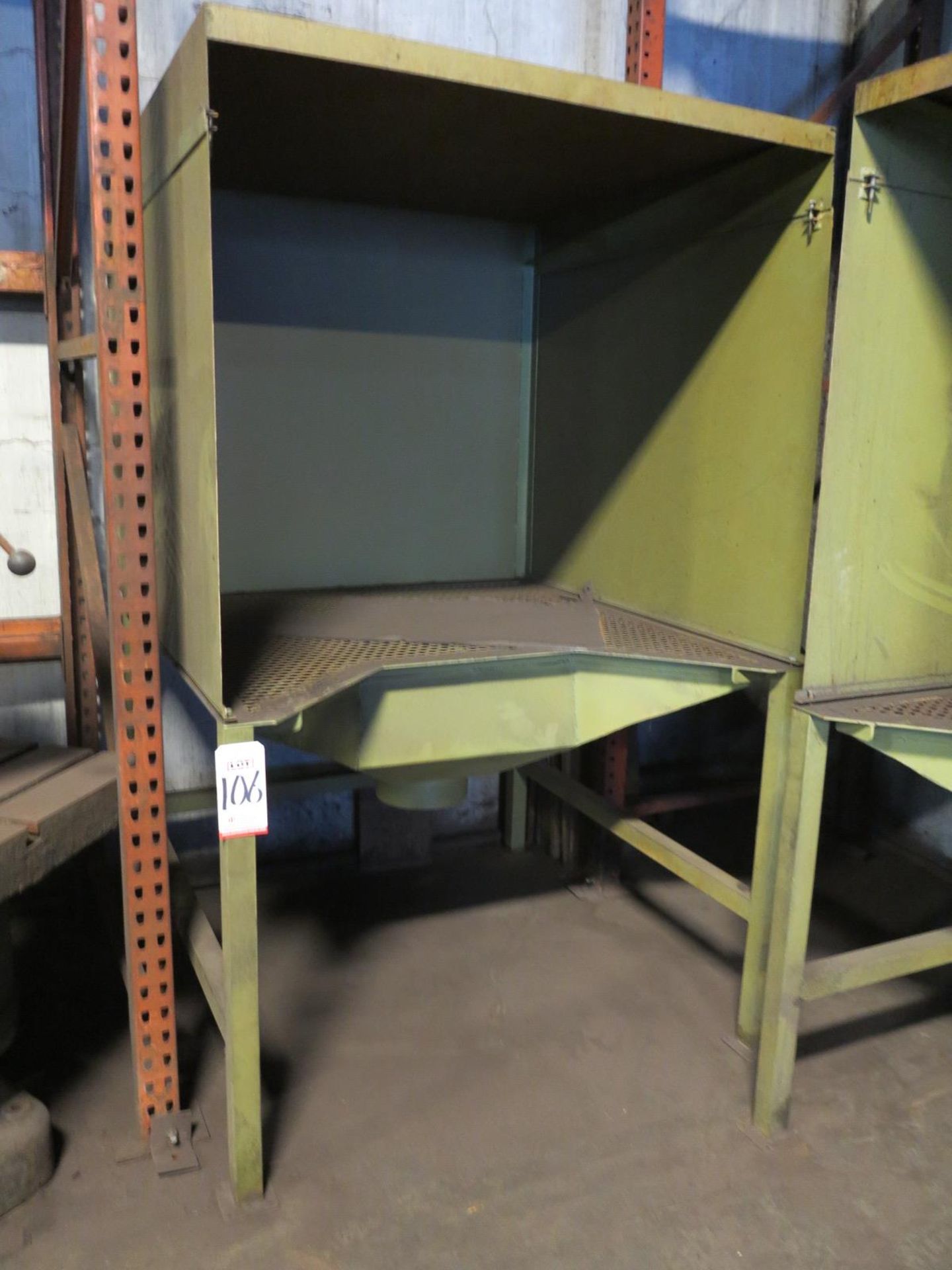 STEEL GRINDING BOOTH, W/ DOWNDRAFT TABLE, WORK AREA MEASURES 4' X 4' X 42" HT