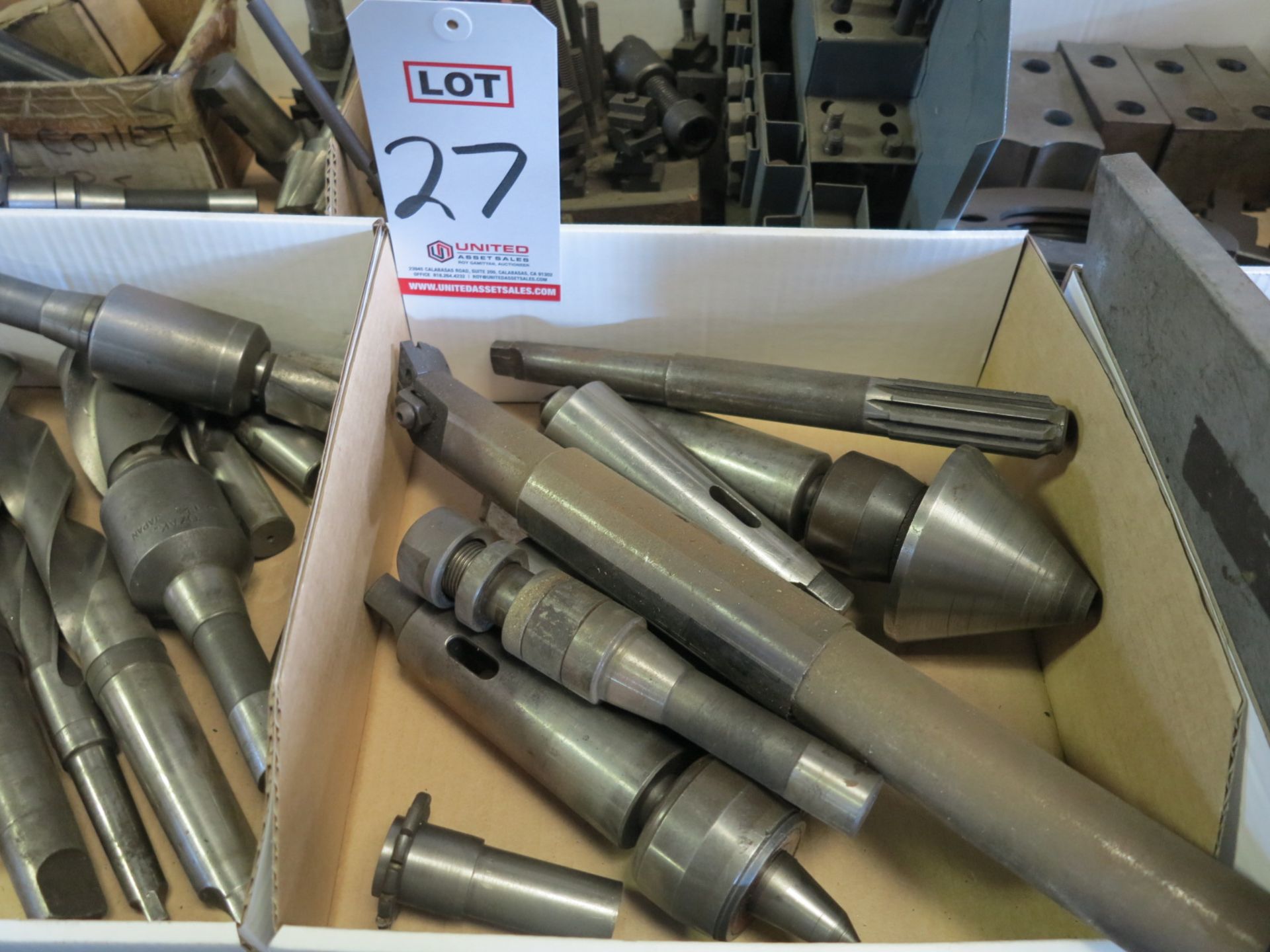 LOT - (2) LIVE CENTERS, LARGE BORING BAR, TAPER TOOLING