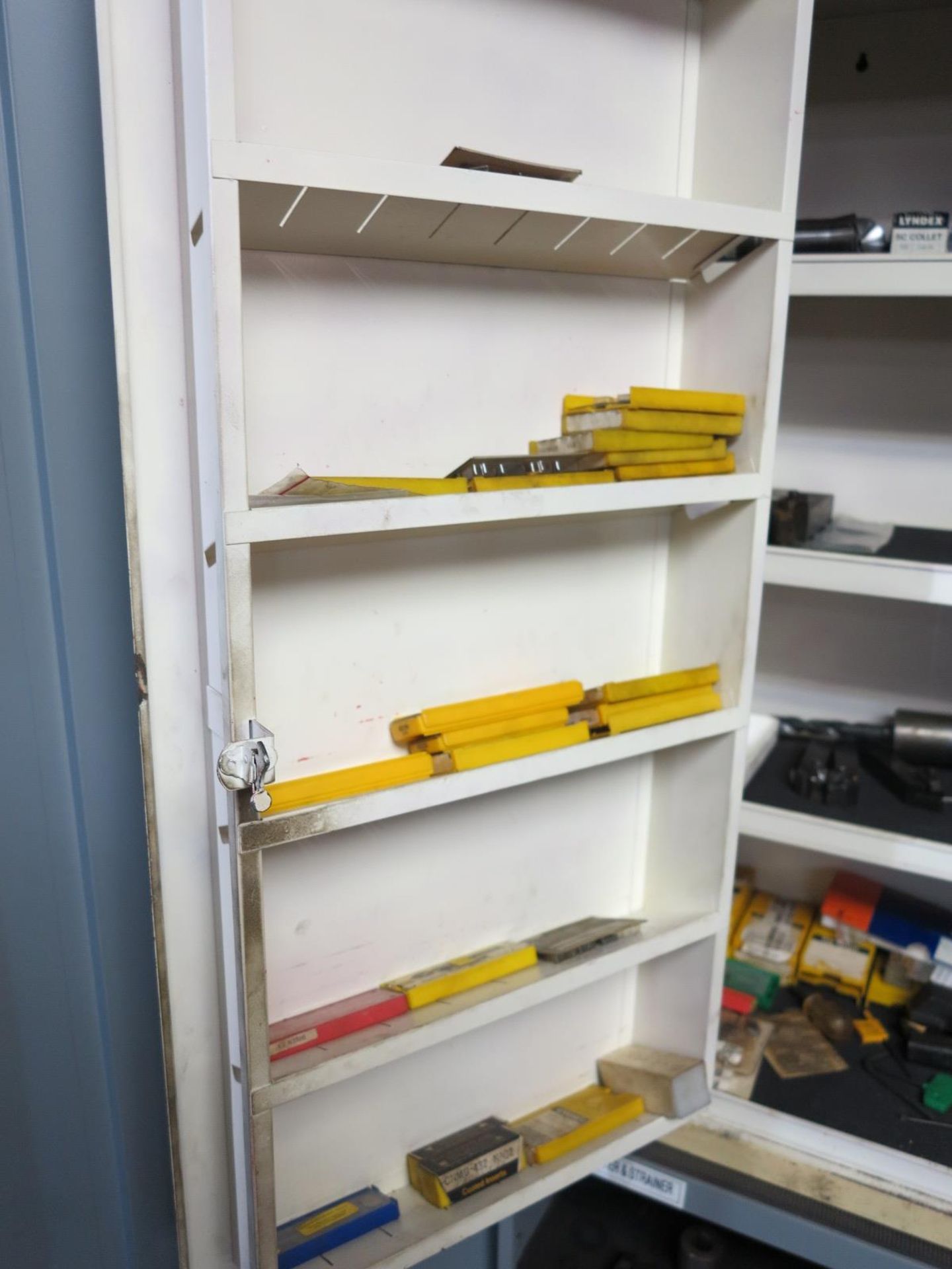 LOT - SMALL 2-DOOR CABINET FULL OF LATHE TOOLING, INSERTS, 5C COLLETS, BORING BARS, ETC. - Image 4 of 5