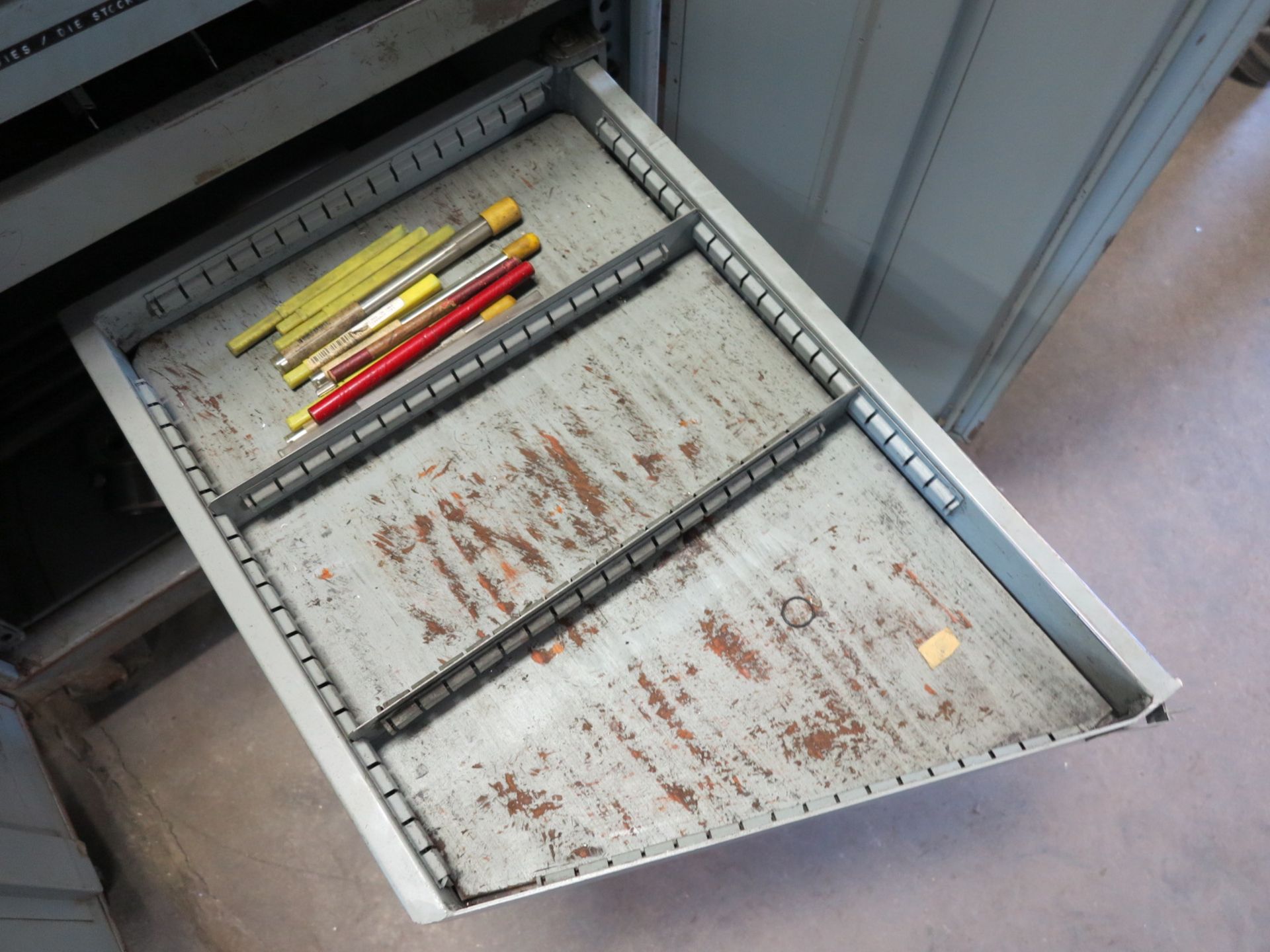 6-DRAWER ROLLING TOOLING CABINET, W/ CONTENTS OF TAPS AND DIES - Image 7 of 8