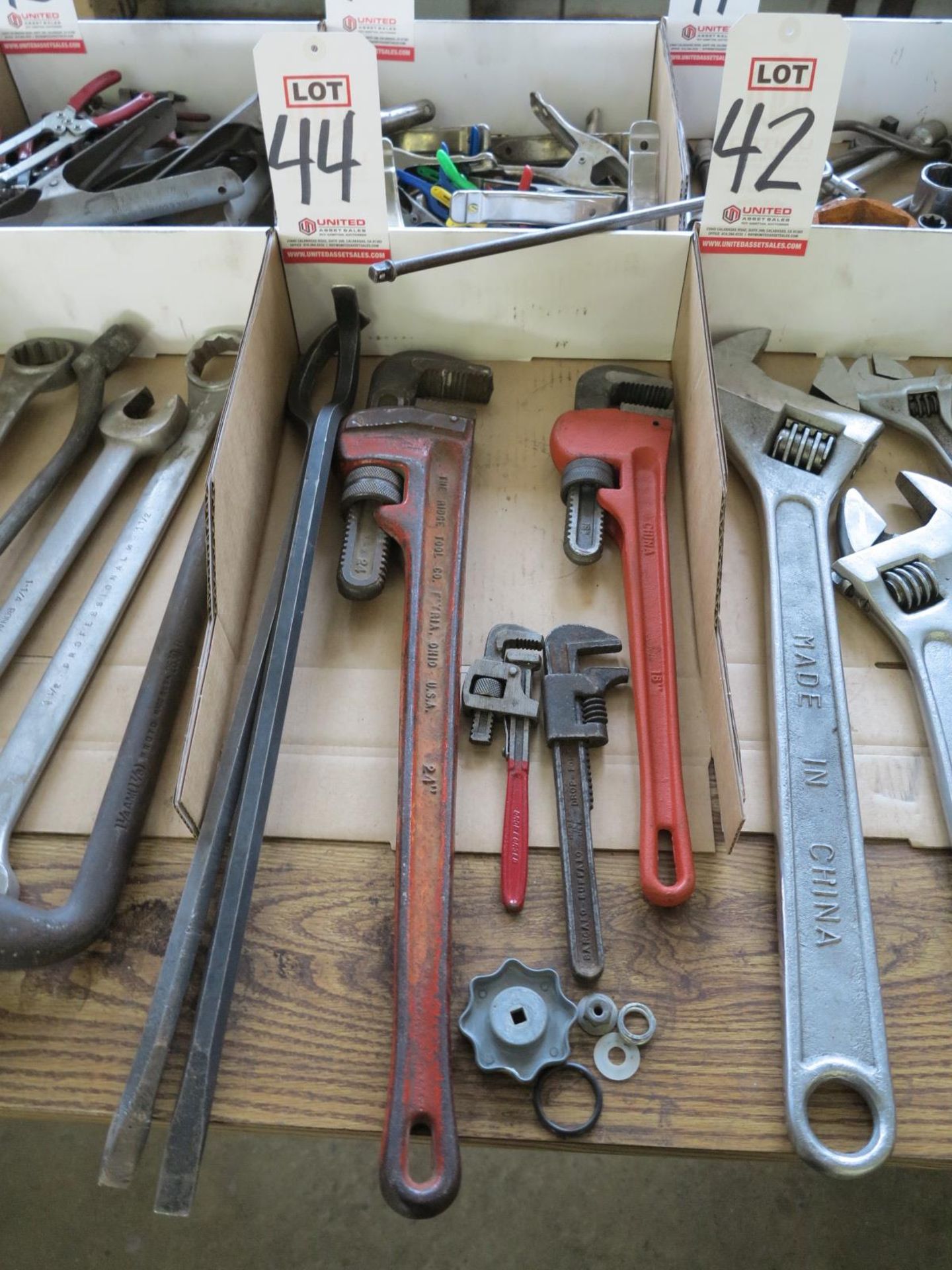 LOT - PIPE WRENCHES AND PRY BARS