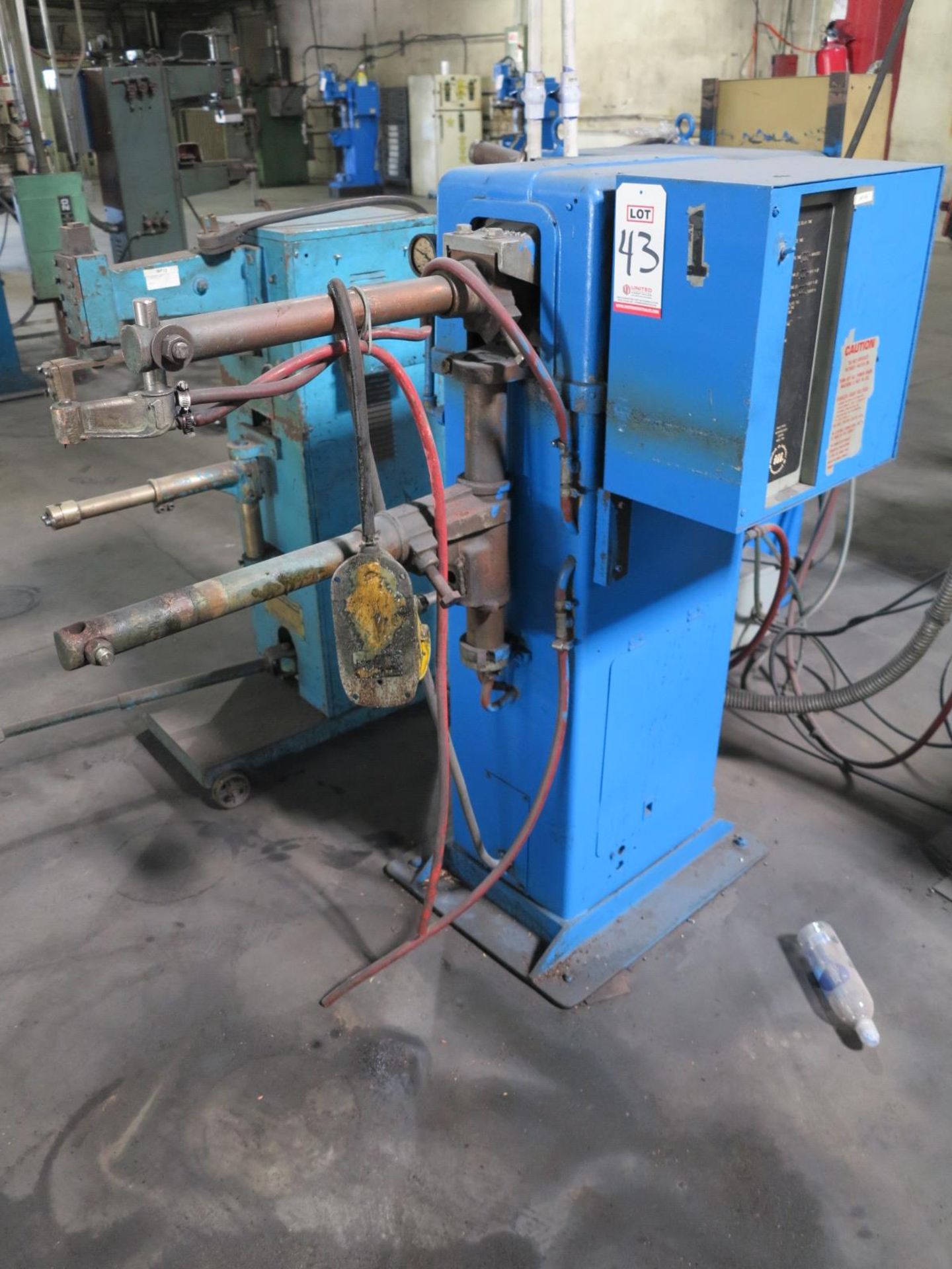 ACME SPOT WELDER, MODEL 2-18-30, 30 KVA, INTELOCK CONTROL, 24" ARMS, S/N 12613, FOOT PEDAL - Image 2 of 2